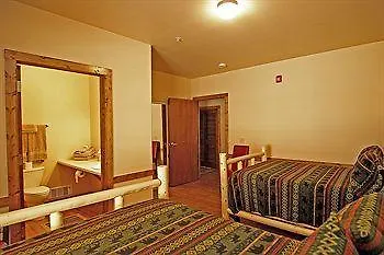 Wyoming High Country 3*